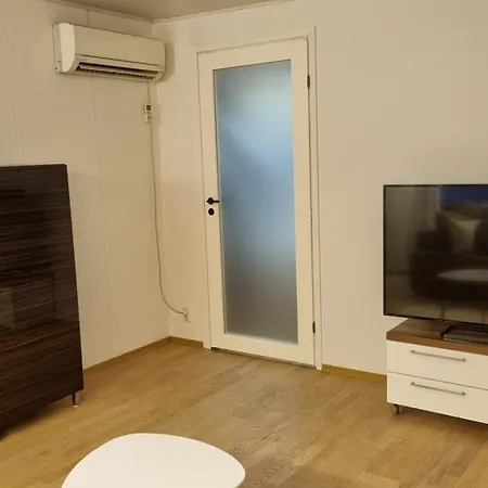 Tatil Evi Freshly Renovated Detached House With Free Parking Oulu