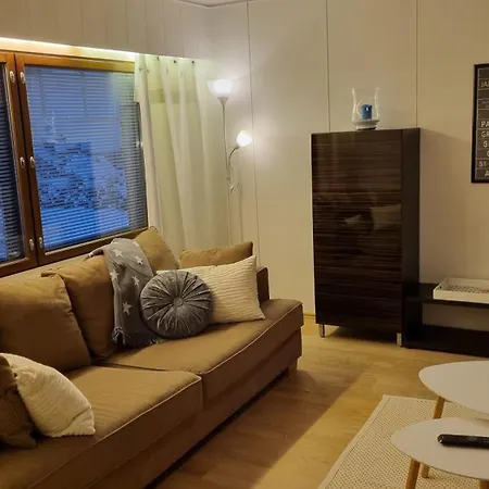 Freshly Renovated Detached House With Free Parking * Oulu